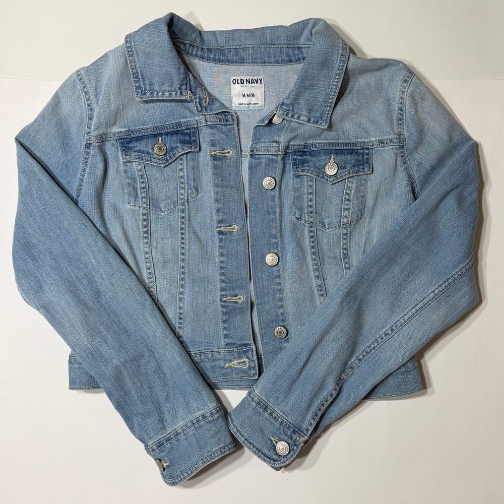 Old Navy Lightwash Denim Jean Jacket with Buttons Girls Size Medium